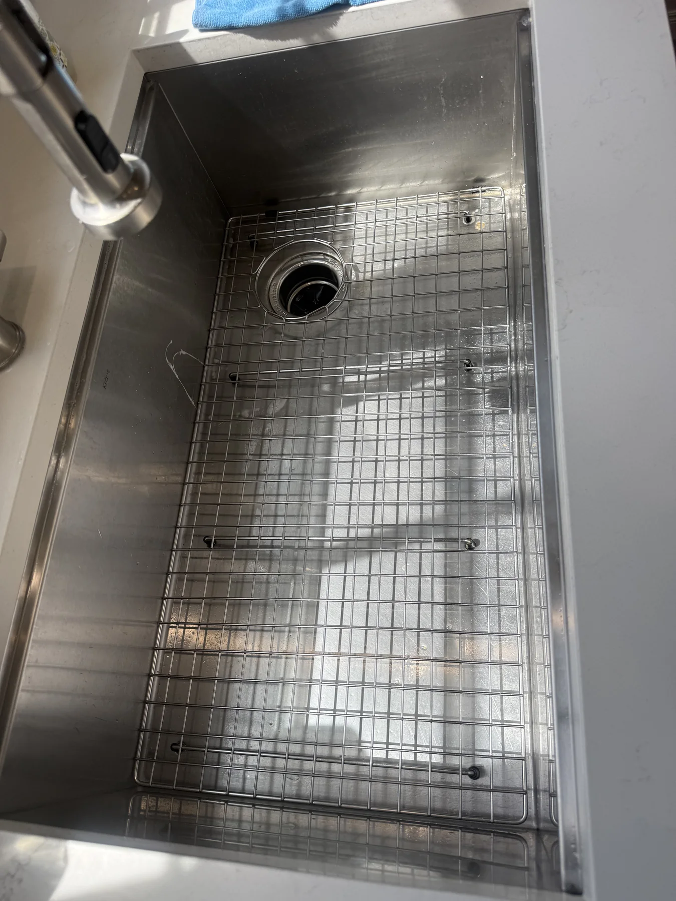 Shower detail cleaning result